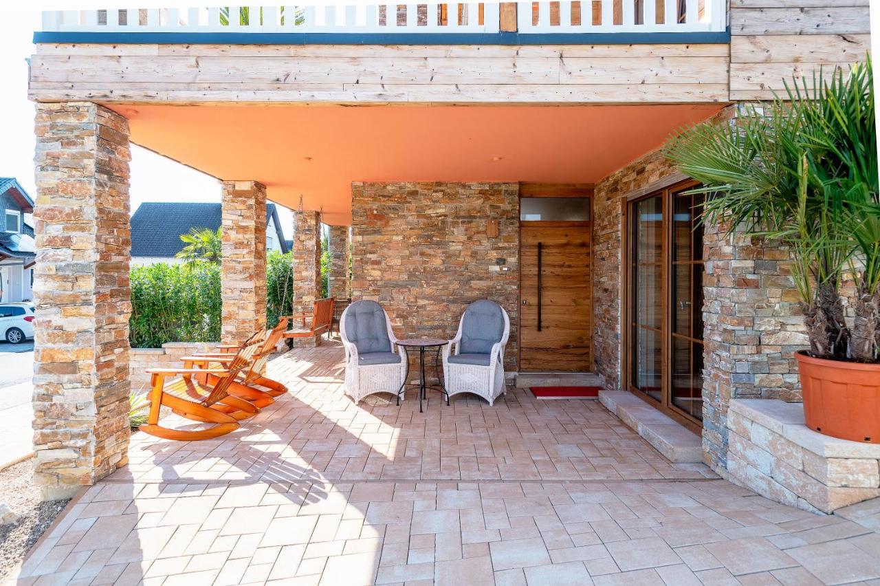 Luxus Ferienwohnung Chalet Seenaehe Schalkenmehren Exterior photo